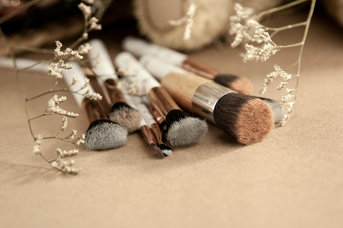 Eco-friendly makeup brushes